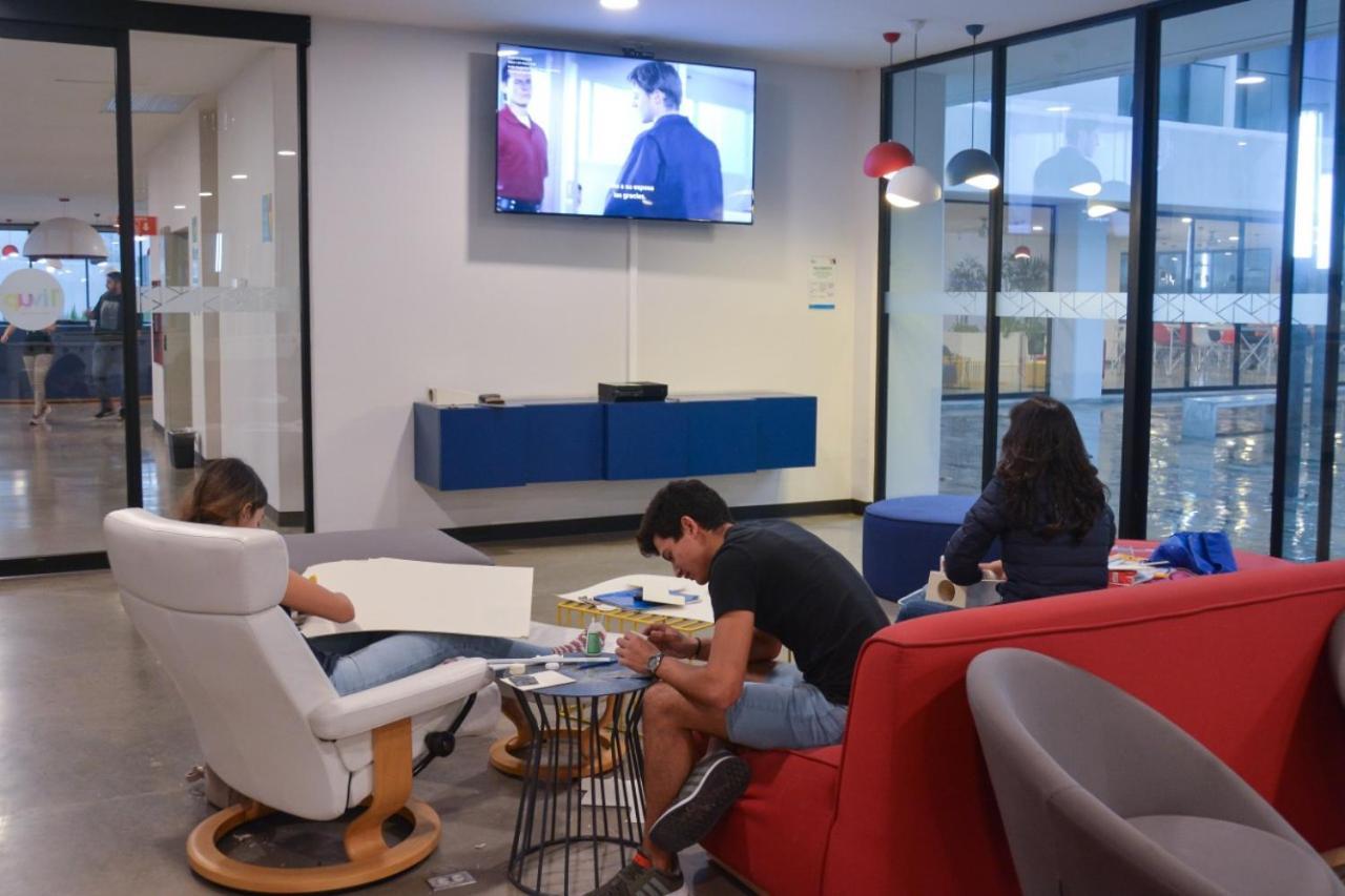 Livup Suites en zona ITESO Zapopan Buitenkant foto